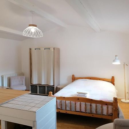 Studio Avec Balcon Au Pied Du Rocher D'Aiguilhe Apartment Le Puy-en-Velay Exterior photo